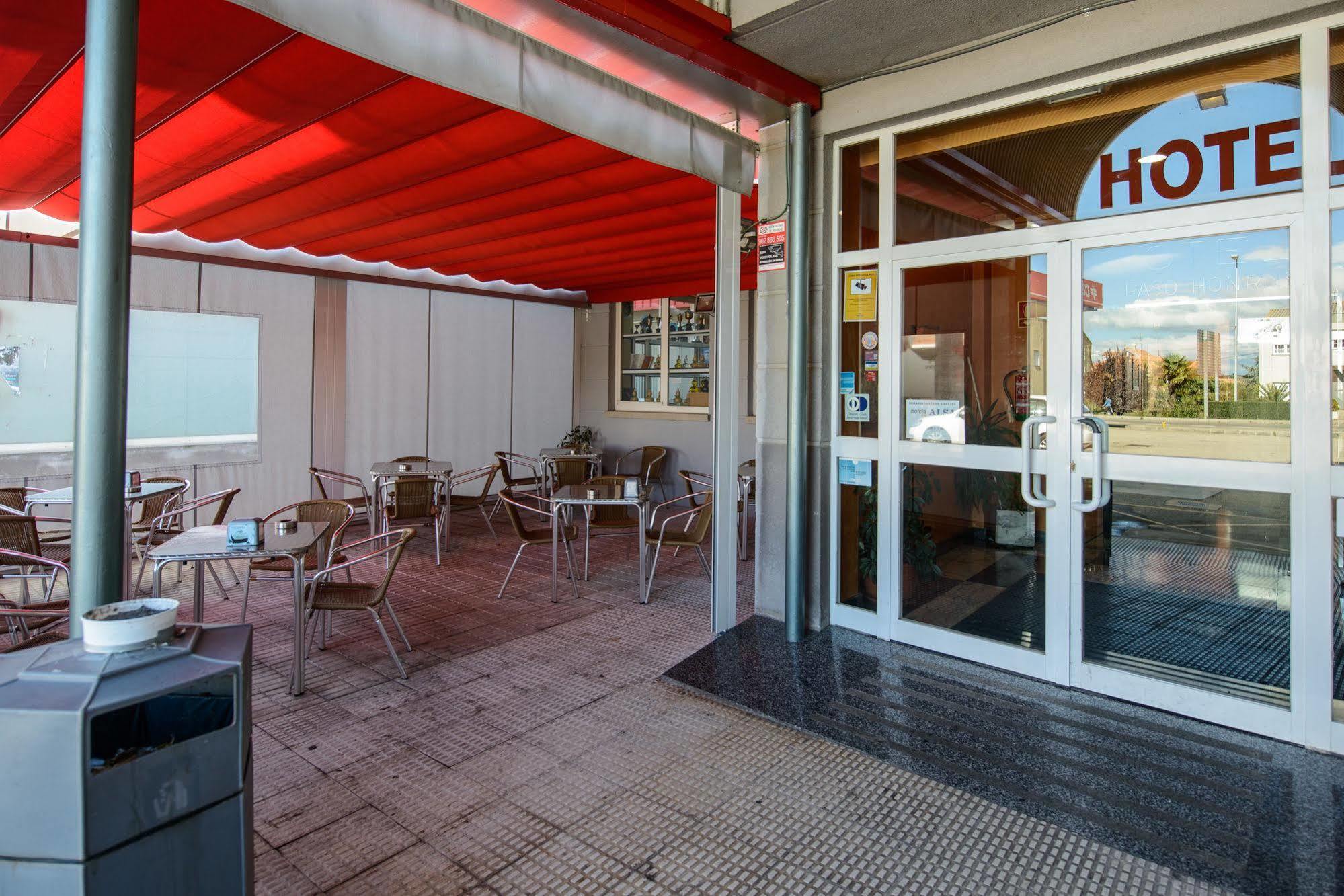 Hotel El Paso Honroso Hospital de Orbigo Luaran gambar