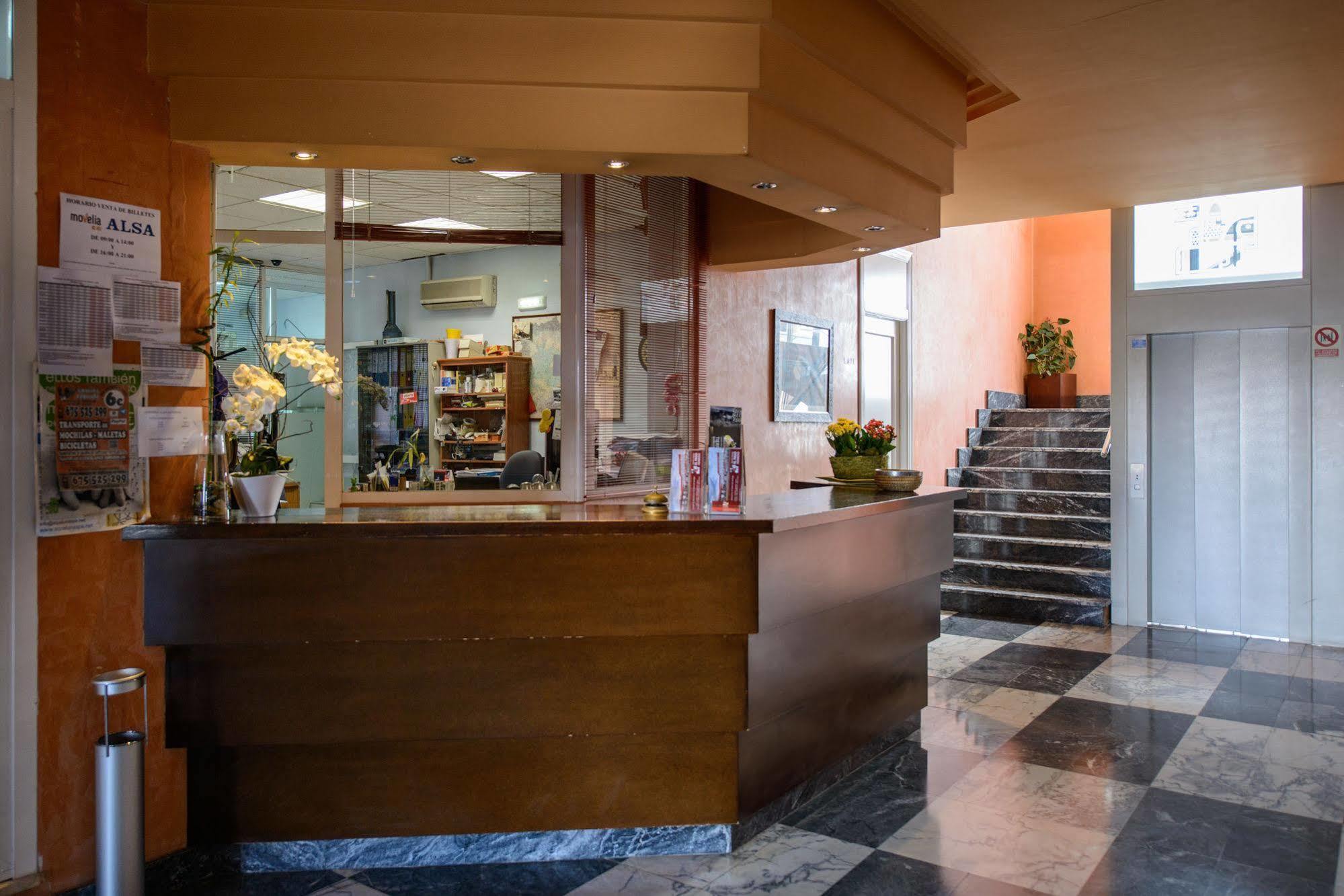 Hotel El Paso Honroso Hospital de Orbigo Luaran gambar